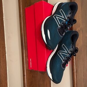 New Balance Teal and Black Athletic Shoes
